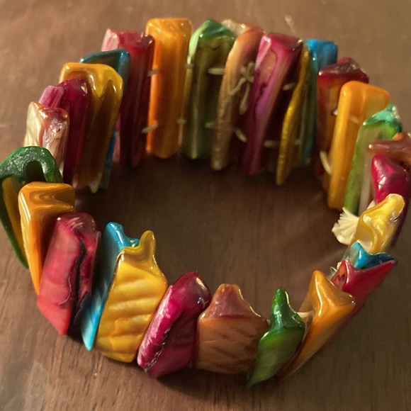 Rainbow Pau Shell Bracelet. -original Hand Crafted - Picture 2 of 4